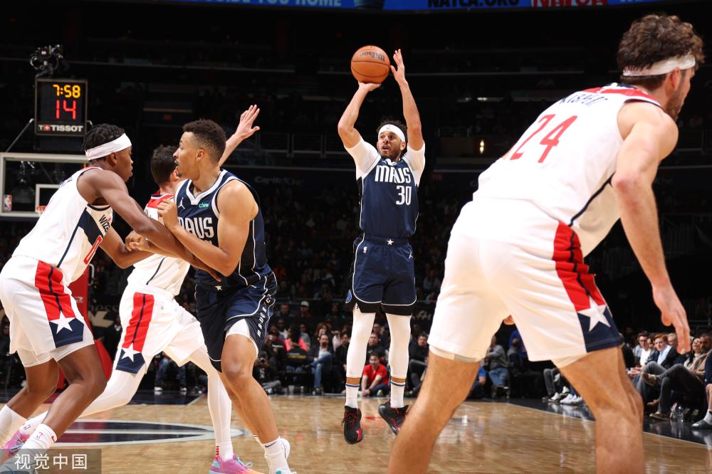 詹姆斯在篮 詹姆斯在篮